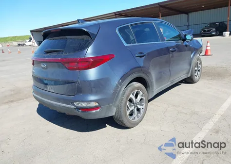 2020 Kia Sportage Lx z USA, uszkodzony, nr VIN KNDPMCAC7L7747491